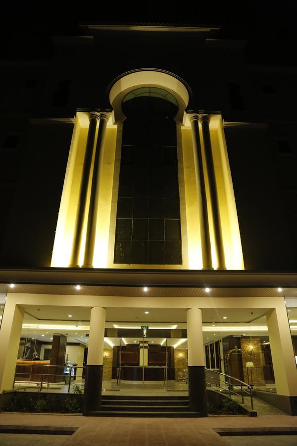 Flora Hotel Suite 2 فلورا2 للشقق المخدومة Эр-Рияд Экстерьер фото