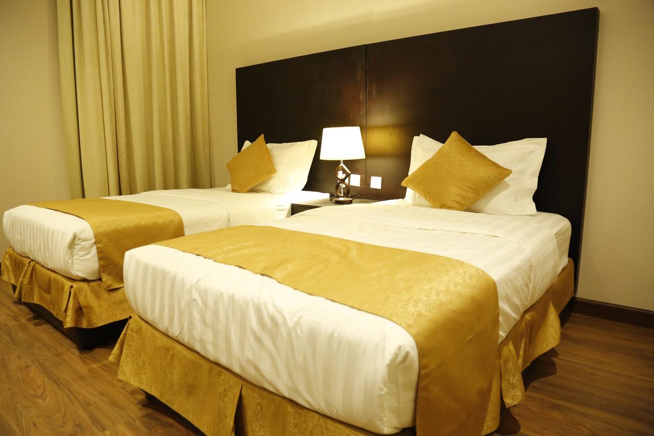 Flora Hotel Suite 2 فلورا2 للشقق المخدومة Эр-Рияд Экстерьер фото