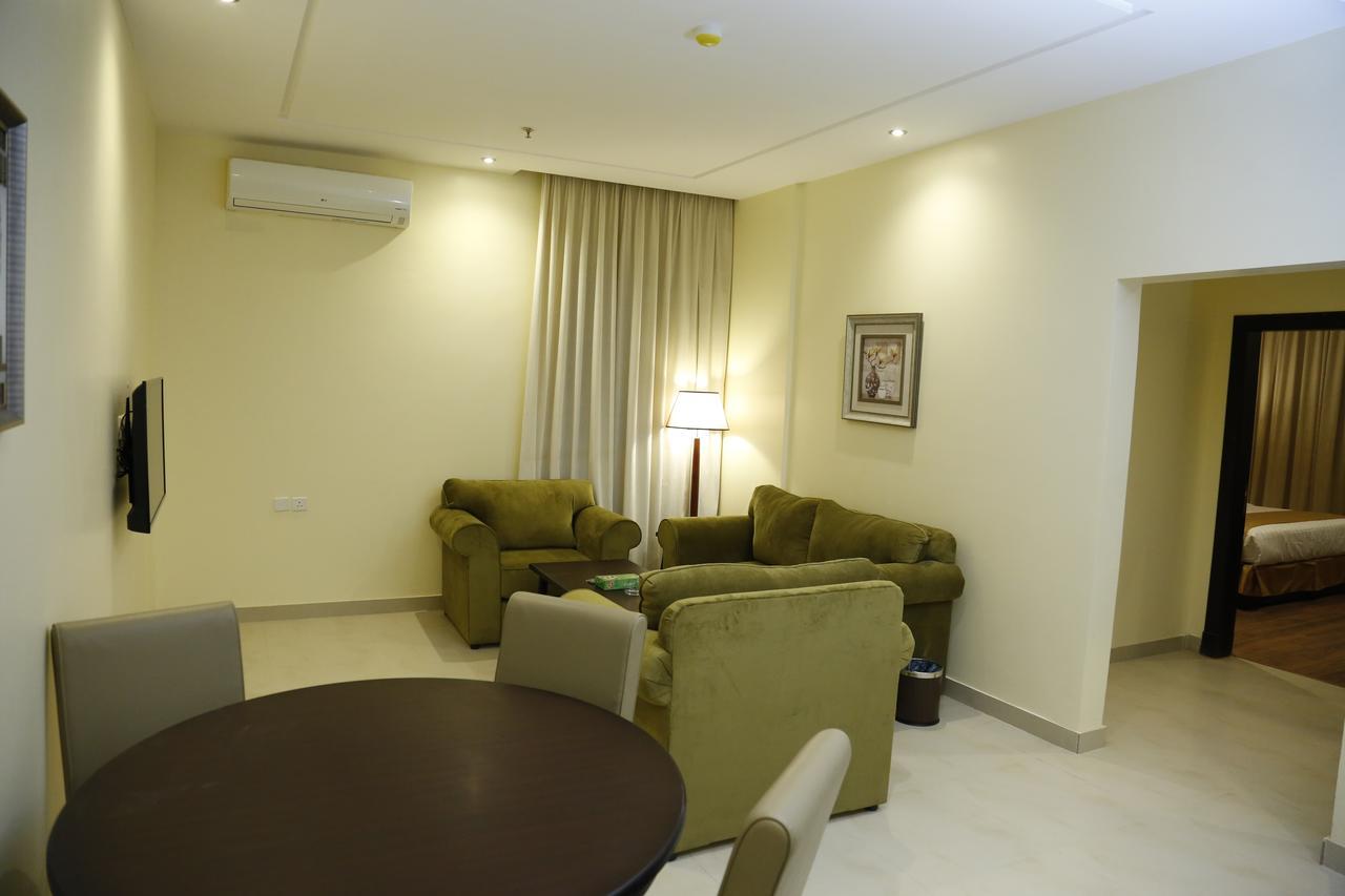 Flora Hotel Suite 2 فلورا2 للشقق المخدومة Эр-Рияд Экстерьер фото