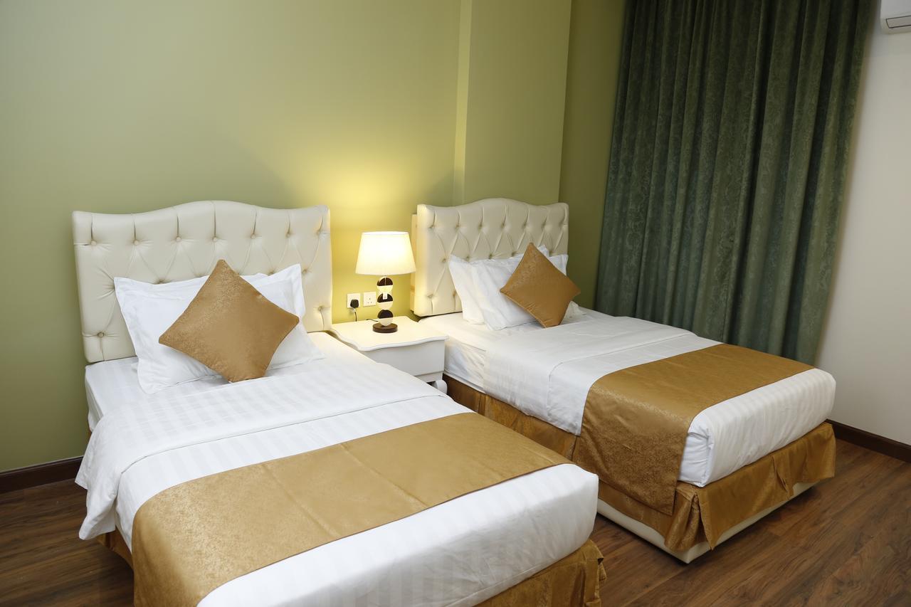 Flora Hotel Suite 2 فلورا2 للشقق المخدومة Эр-Рияд Экстерьер фото